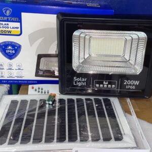LAMPARA SOLAR  LED 200W
